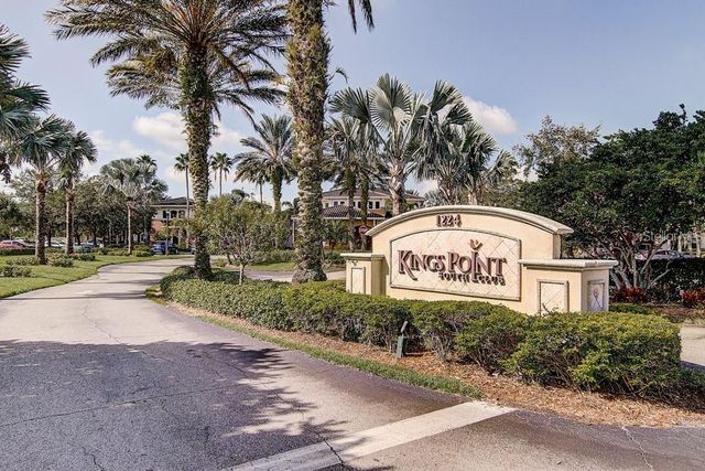 1906 CANTERBURY LANE 26, Sun City Center, FL 33573