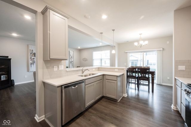 6389 Wasco Drive, Whitestown, IN 46075