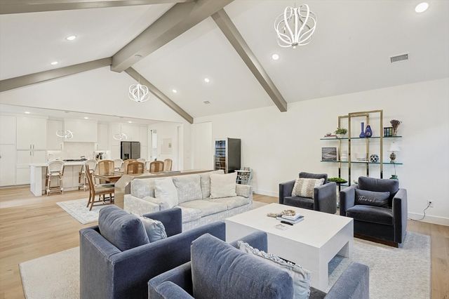 5809 Fursman Avenue, Fort Worth, TX 76114