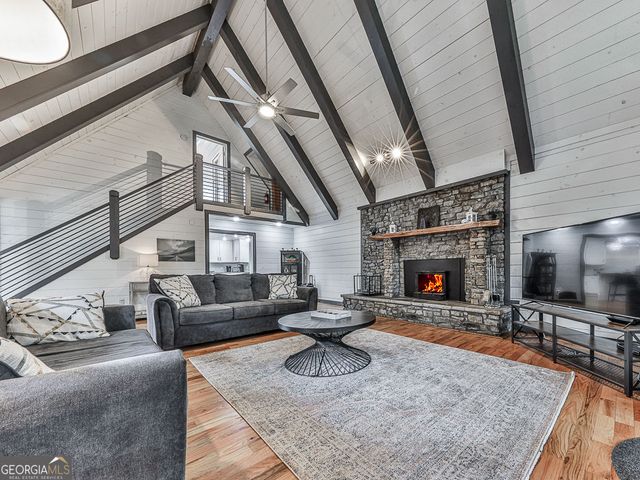 121 Cider House Lane, Blue Ridge, GA 30513