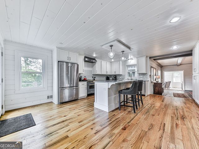 121 Cider House Lane, Blue Ridge, GA 30513