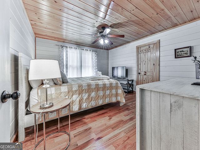 121 Cider House Lane, Blue Ridge, GA 30513