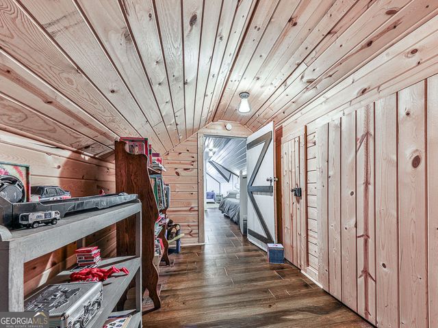 121 Cider House Lane, Blue Ridge, GA 30513