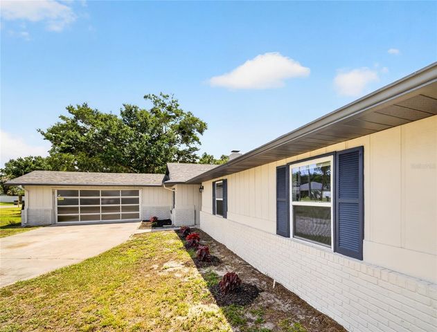 4 GROVE COURT SE, Winter Haven, FL 33884