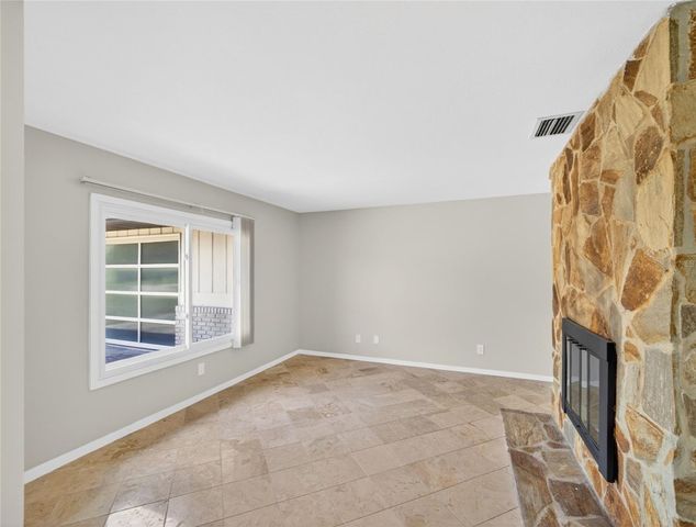 4 GROVE COURT SE, Winter Haven, FL 33884