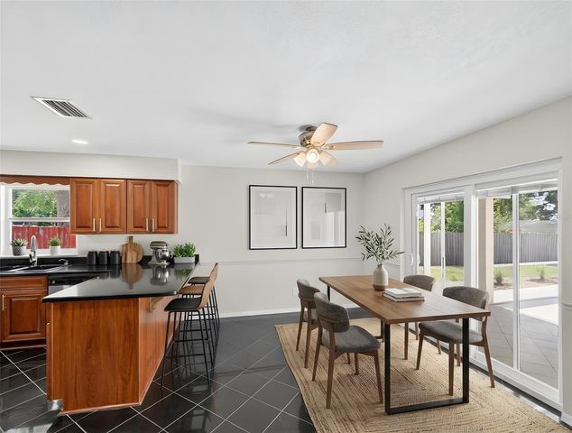 4 GROVE COURT SE, Winter Haven, FL 33884