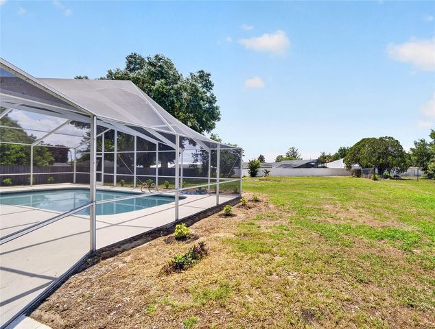 4 GROVE COURT SE, Winter Haven, FL 33884