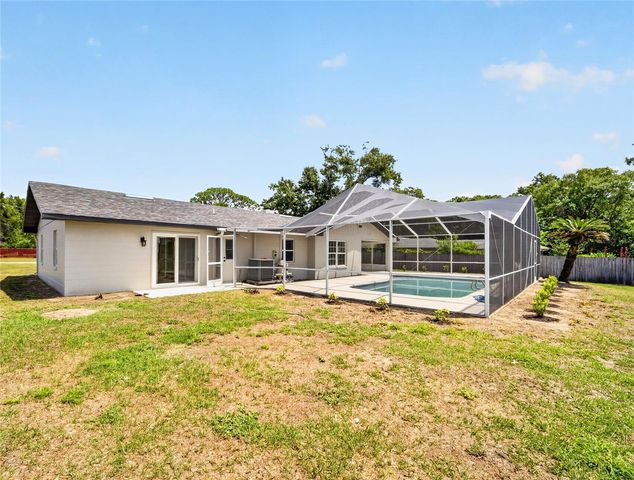 4 GROVE COURT SE, Winter Haven, FL 33884