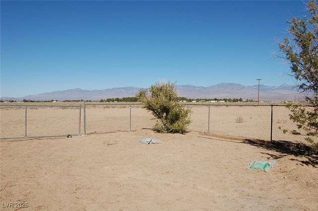 1781 Baradonna Road, Pahrump, NV 89048