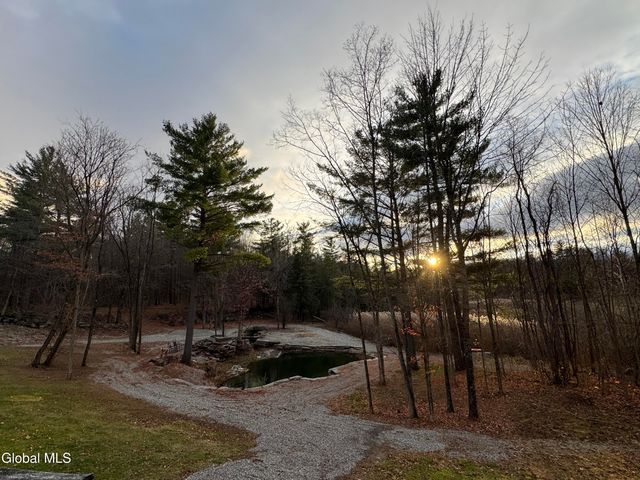 241 Dean Road, Kingsbury, NY 12839