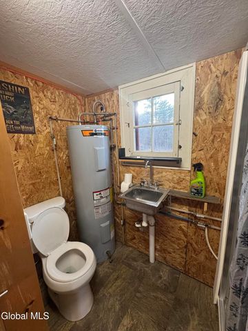 241 Dean Road, Kingsbury, NY 12839