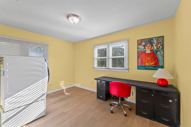 220 22nd Street, Ames, IA 50010