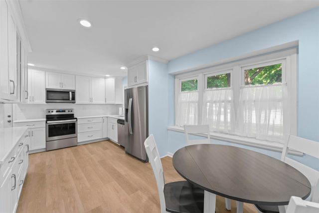 220 22nd Street, Ames, IA 50010
