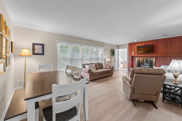 220 22nd Street, Ames, IA 50010
