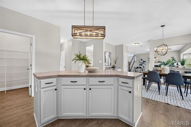 905 Harvestwynd Court, Lake St Louis, MO 63367