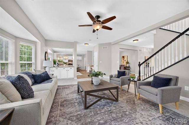 905 Harvestwynd Court, Lake St Louis, MO 63367