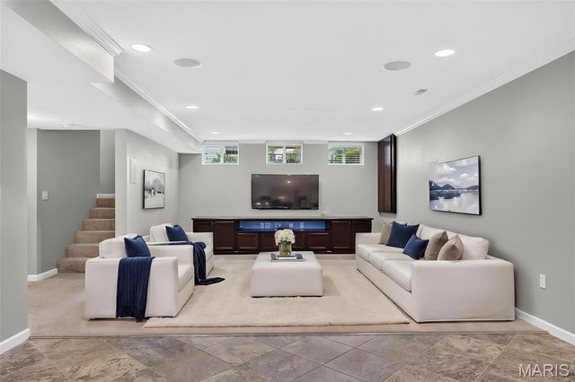 905 Harvestwynd Court, Lake St Louis, MO 63367