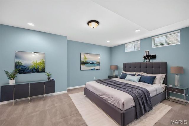 905 Harvestwynd Court, Lake St Louis, MO 63367