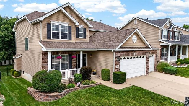 905 Harvestwynd Court, Lake St Louis, MO 63367