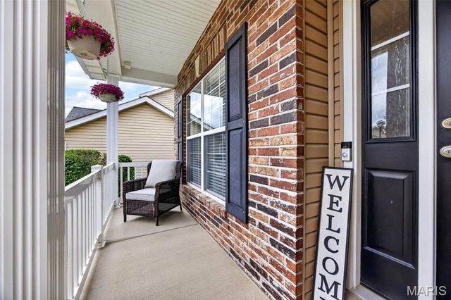 905 Harvestwynd Court, Lake St Louis, MO 63367