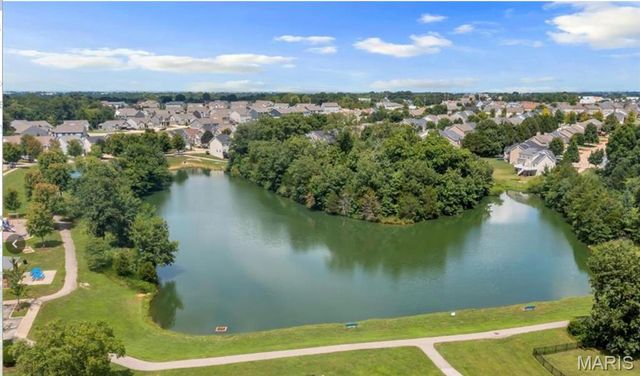 905 Harvestwynd Court, Lake St Louis, MO 63367