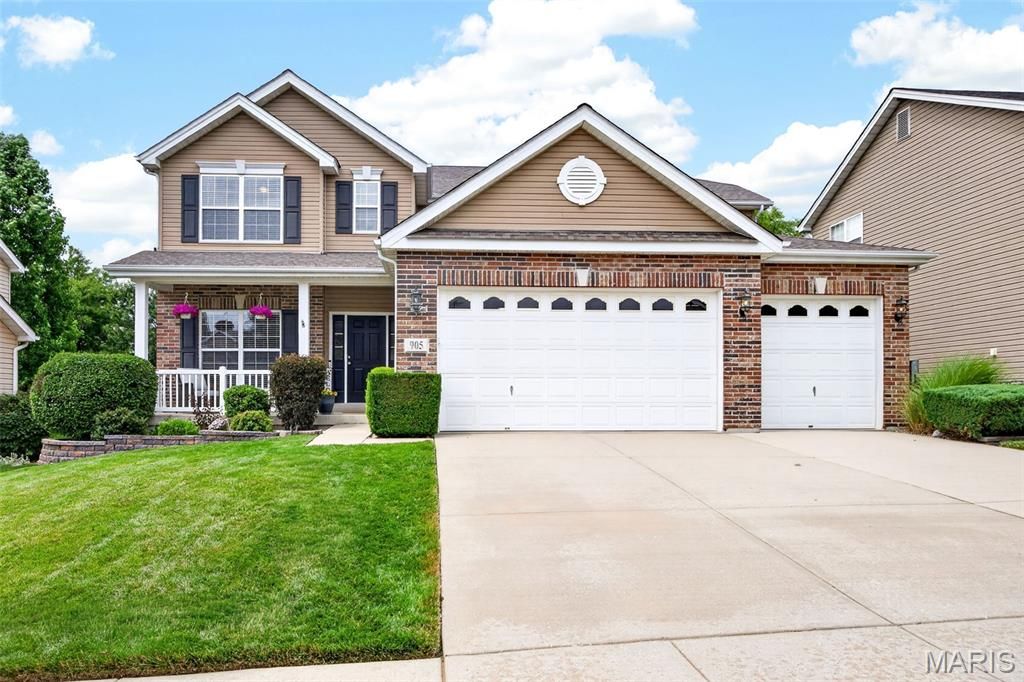 905 Harvestwynd Court, Lake St Louis, MO 63367