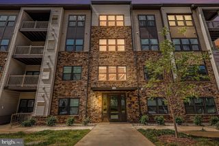 21460 MOUNT STERLING TER #303, Sterling, VA 20164