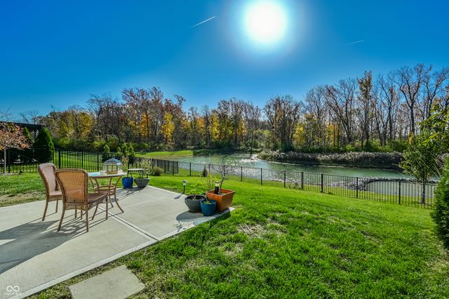 9731 Violet Circle, Indianapolis, IN 46239