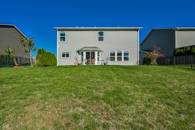 9731 Violet Circle, Indianapolis, IN 46239