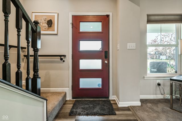 9731 Violet Circle, Indianapolis, IN 46239