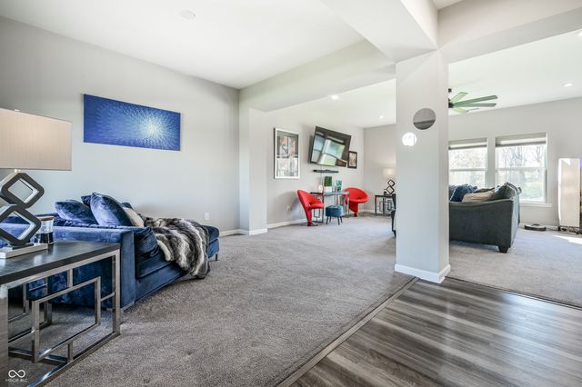 9731 Violet Circle, Indianapolis, IN 46239