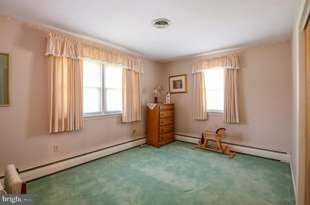 302 E 4TH ST, Bernville, PA 19506