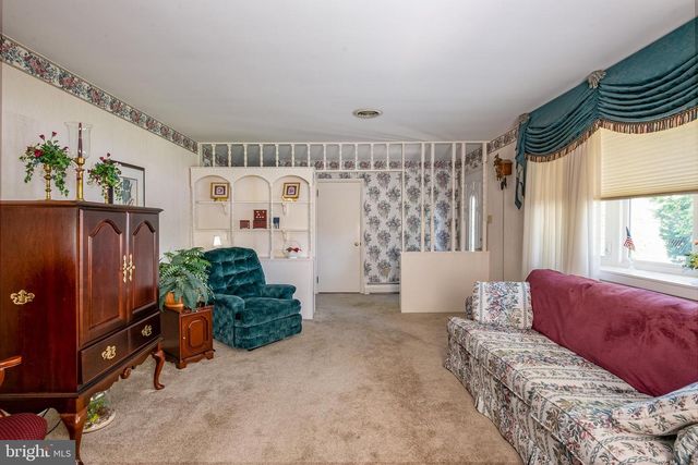 302 E 4TH ST, Bernville, PA 19506