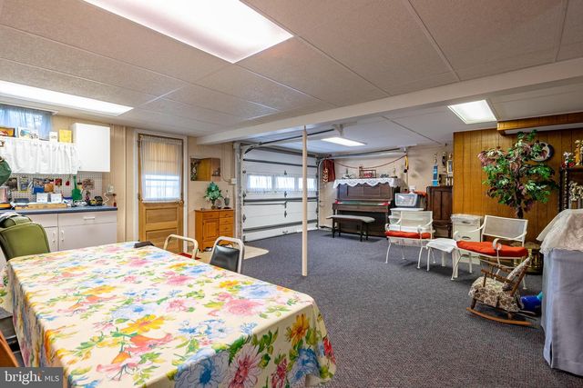 302 E 4TH ST, Bernville, PA 19506