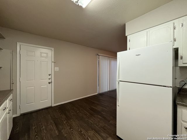 2802 Lasses Blvd Apt 1, San Antonio, TX 78223