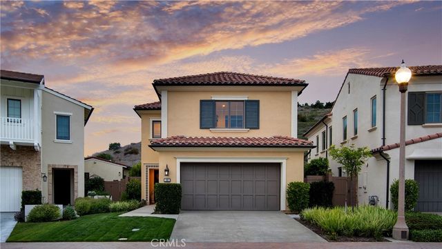 343 Paradiso, Irvine, CA 92602