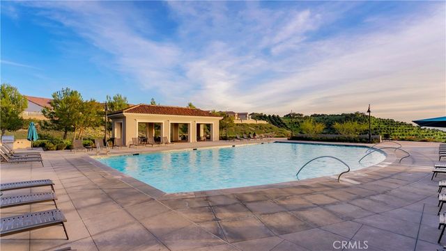 343 Paradiso, Irvine, CA 92602