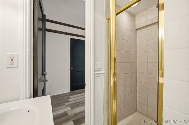 204 Rosewood Drive, Clarksville, IN 47129