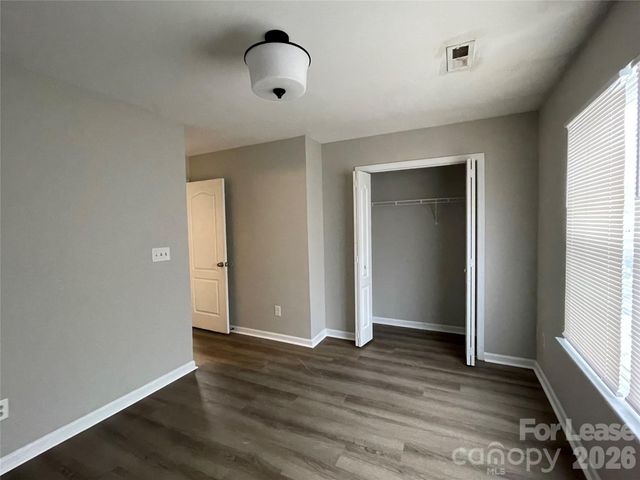 3129 Nevin Place Drive, Charlotte, NC 28269