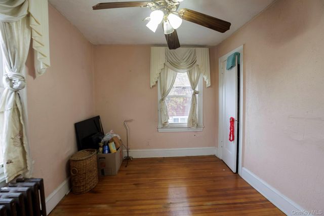 21819 139th Avenue, Springfield Gardens, NY 11413