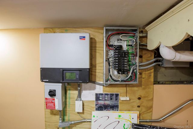 21819 139th Avenue, Springfield Gardens, NY 11413