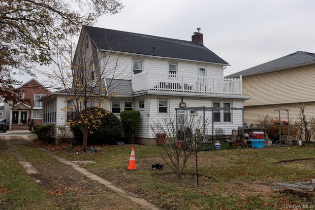 21819 139th Avenue, Springfield Gardens, NY 11413