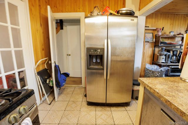 21819 139th Avenue, Springfield Gardens, NY 11413