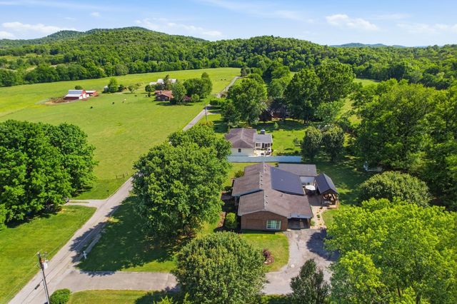 88 Riverbend Dr, Woodbury, TN 37190