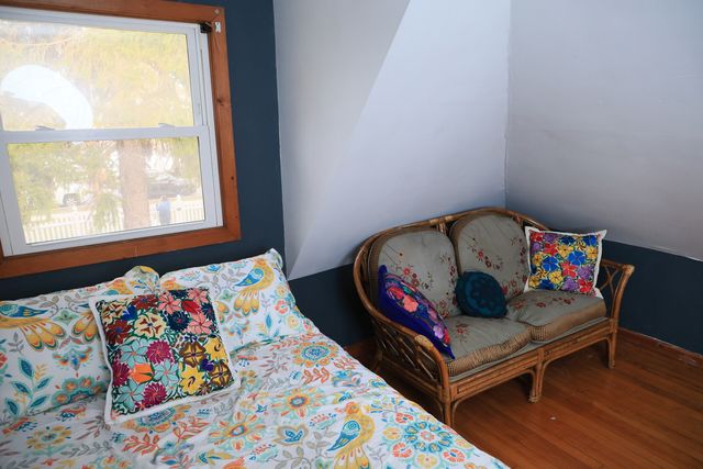 1612 East Avenue, Berwyn, IL 60402