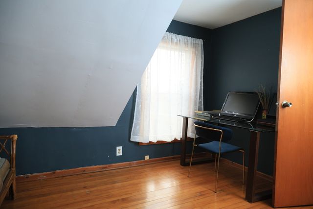 1612 East Avenue, Berwyn, IL 60402