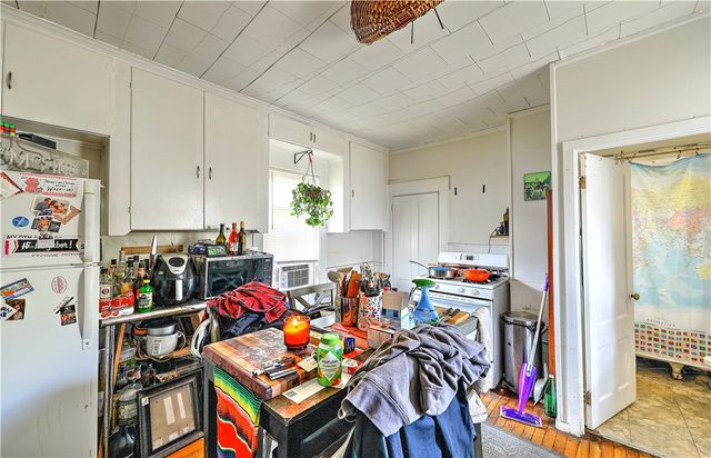 124 Pitman Street, Providence, RI 02906