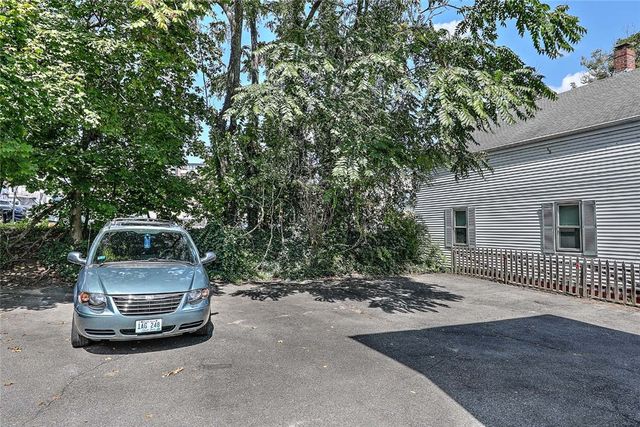 124 Pitman Street, Providence, RI 02906