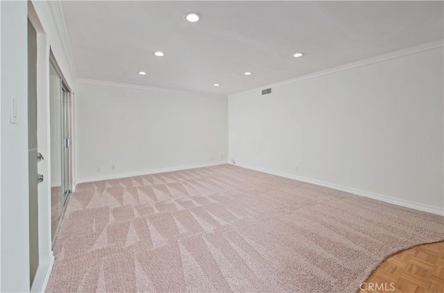 4950 Louise 108, Encino, CA 91316