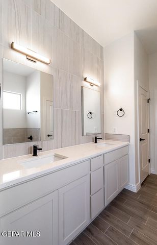 588 Basketflower Drive, Horizon City, TX 79928
